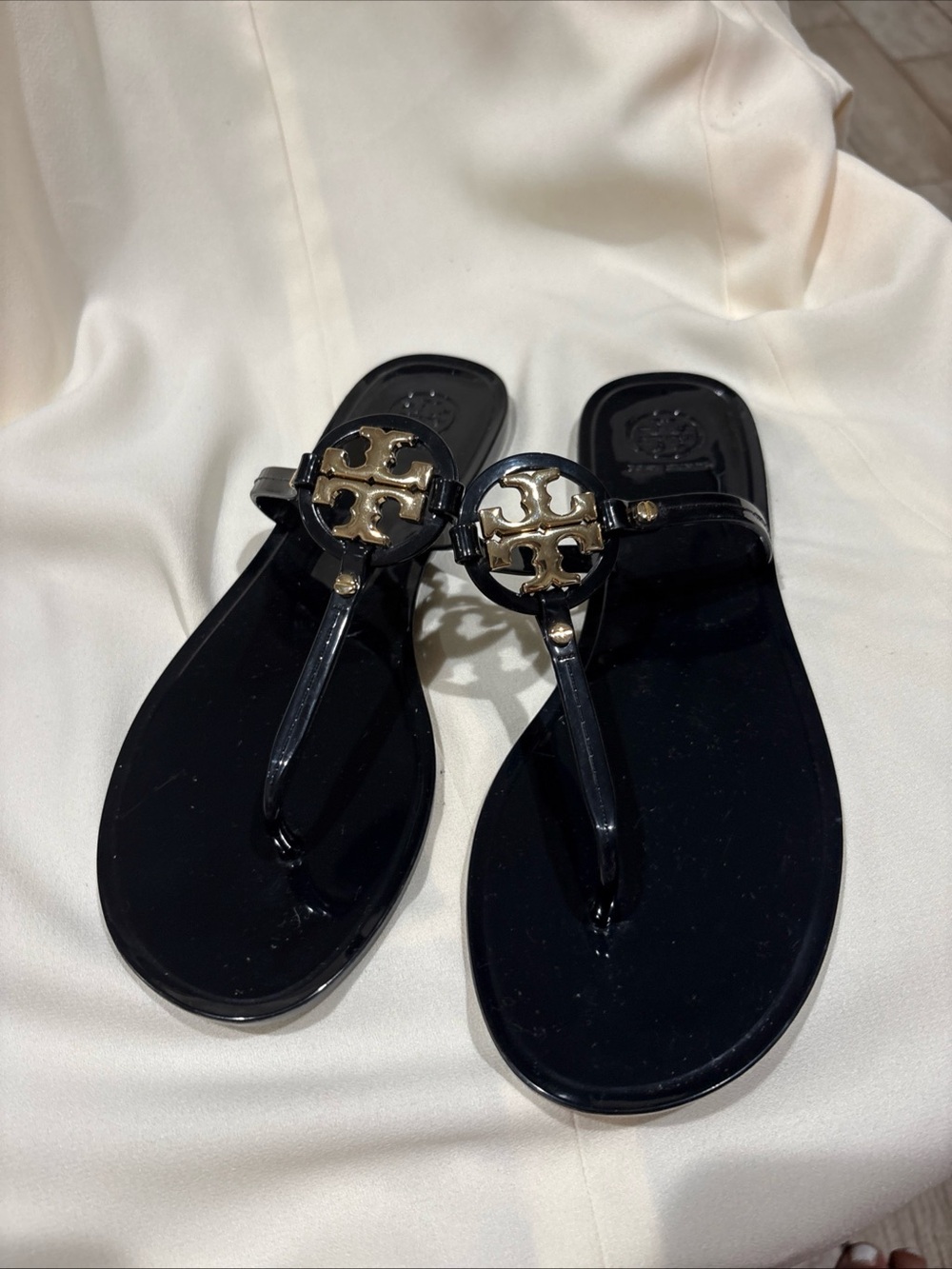 Tory Burch Black Jelly Logo Thong Sandals size 9